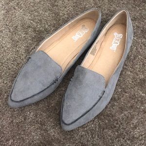 Brash Grey Flats